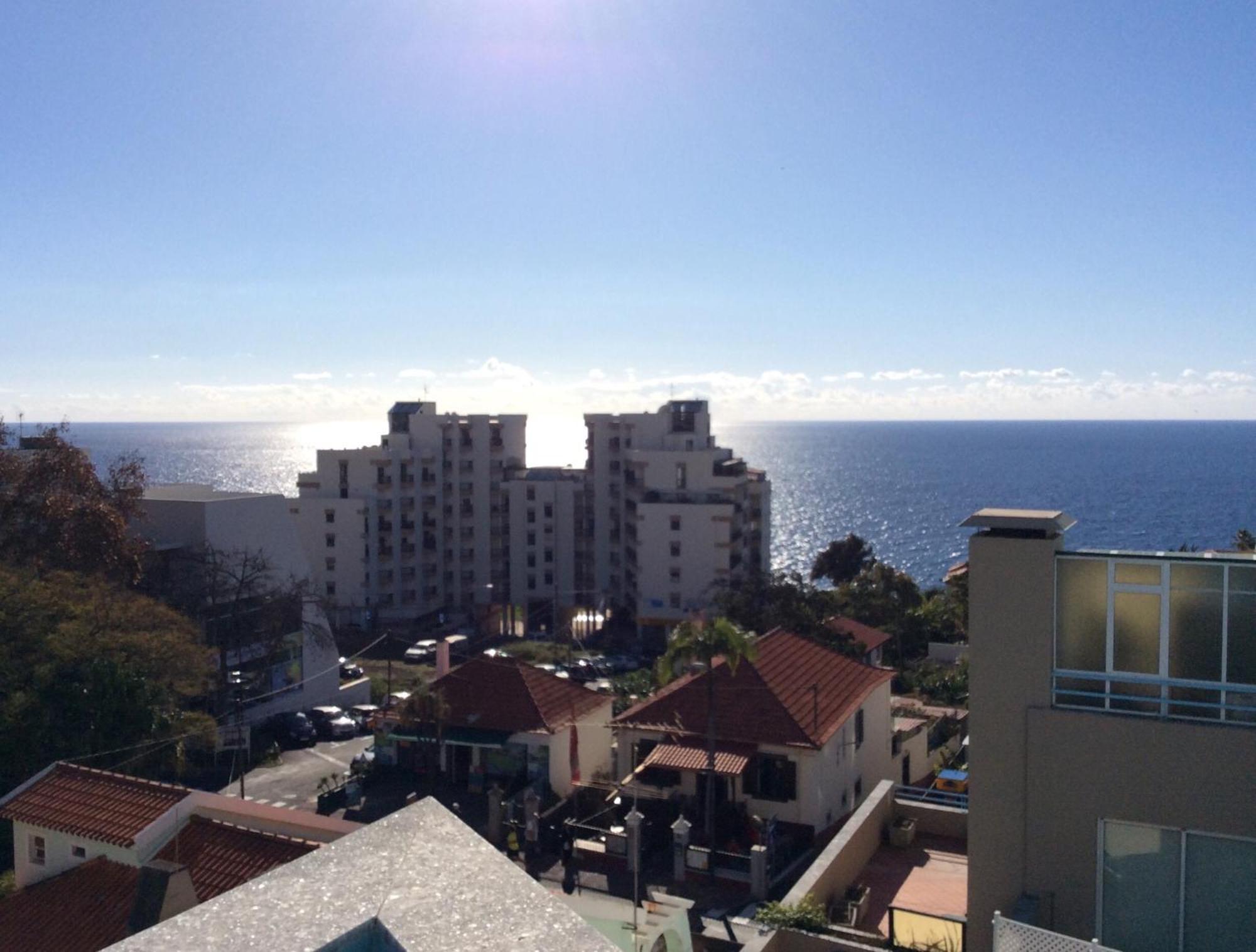 Charming Lido Flat II Appartement Funchal  Buitenkant foto